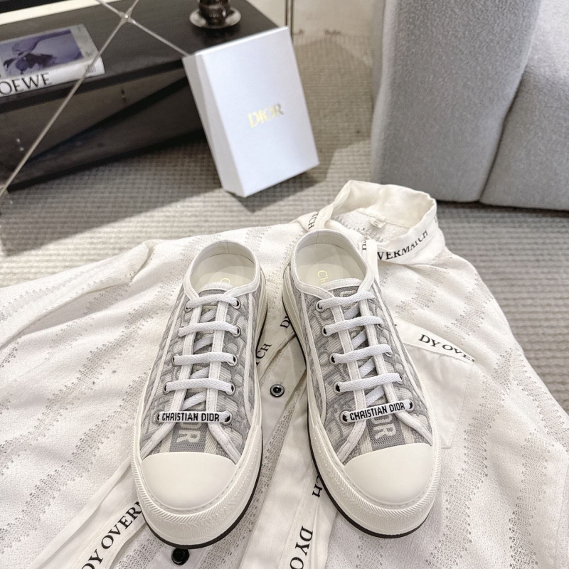 chr1st1an D10r sneakers